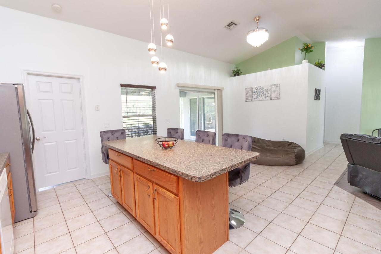 Gorgeous Fully Furnished 2-Bedroom Luxury Villa Kissimmee Kültér fotó